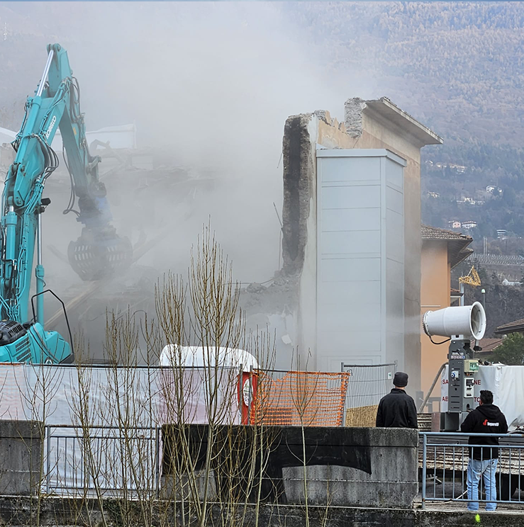 Abbattitore di polvere per cantieri cave e demolizioni
